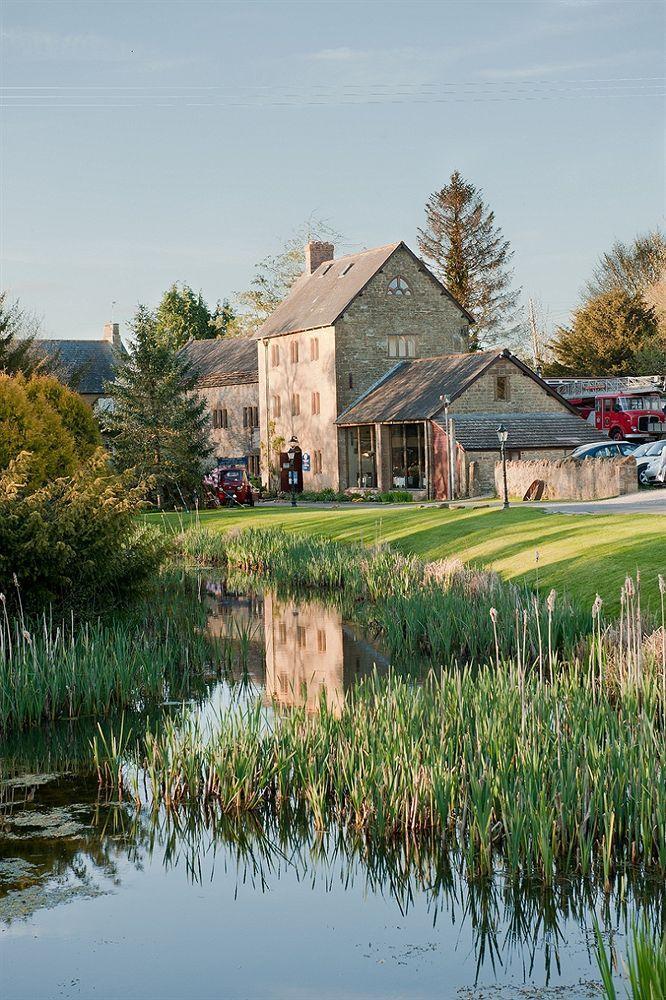 Haselbury Mill 3* Crewkerne